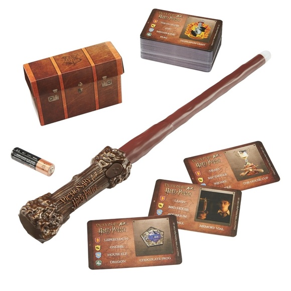 Pictionary Air Harry Potter Family Game for Kids & Adults - Picture 5 of 6